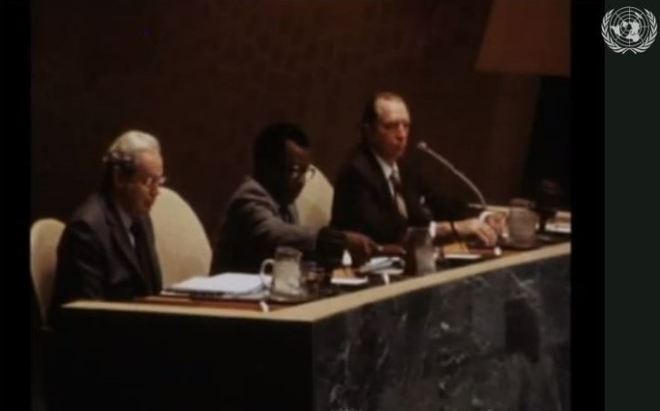 Thirty-ninth Session of the General Assembly, 93rd Plenary Meeting, 10 December 1984