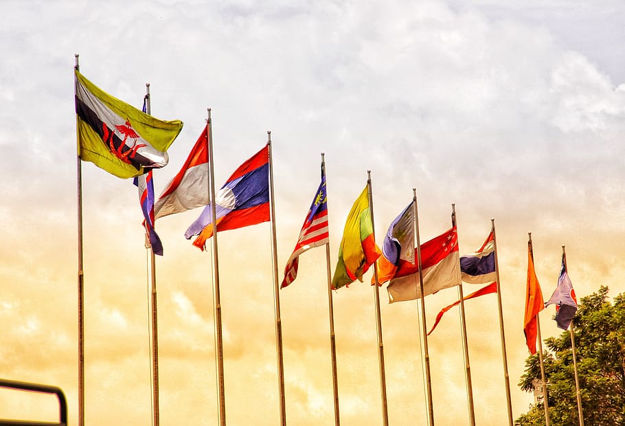 Flags-of-ASEAN-member-States_CC-license